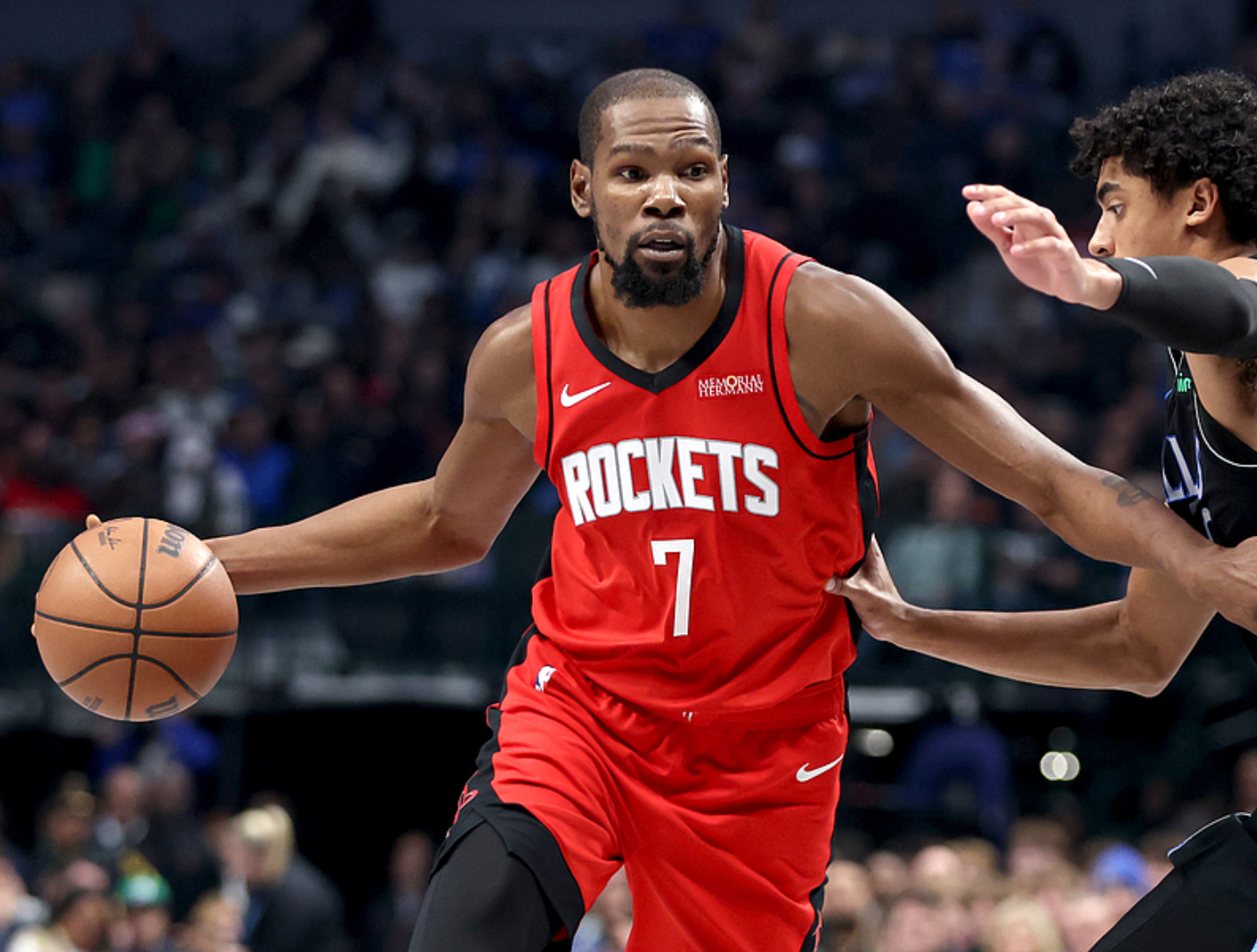 500万网彩票-西部排名又乱了：独行侠创NBA奇迹，湖人收大礼，5队排名互换